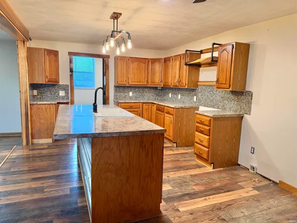 $299,900 | 5777 North Co Road 75 West, Lucerne, IN 46950