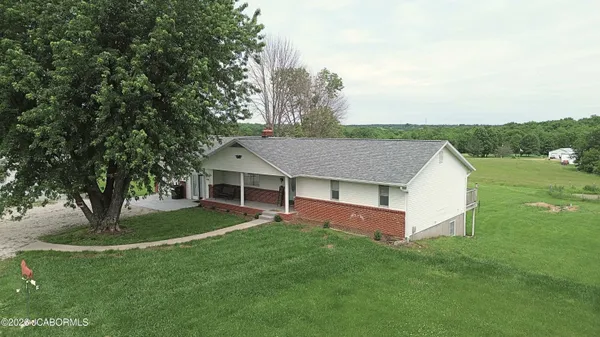 $439,900 | 8430 County Road 349, New Bloomfield, MO 65063