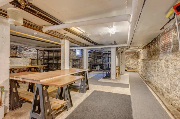 $1,250,000 | 259 Spring Street, Portland, ME 04102