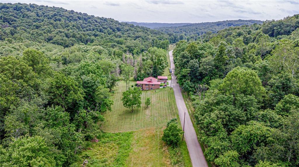 174 Keffer Road Dawson, PA 15428 - Photo 7 of 28 a view of balcony