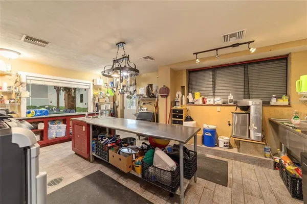 $975,000 | 6491 Southeast 123rd Terrace, Morriston, FL 32668