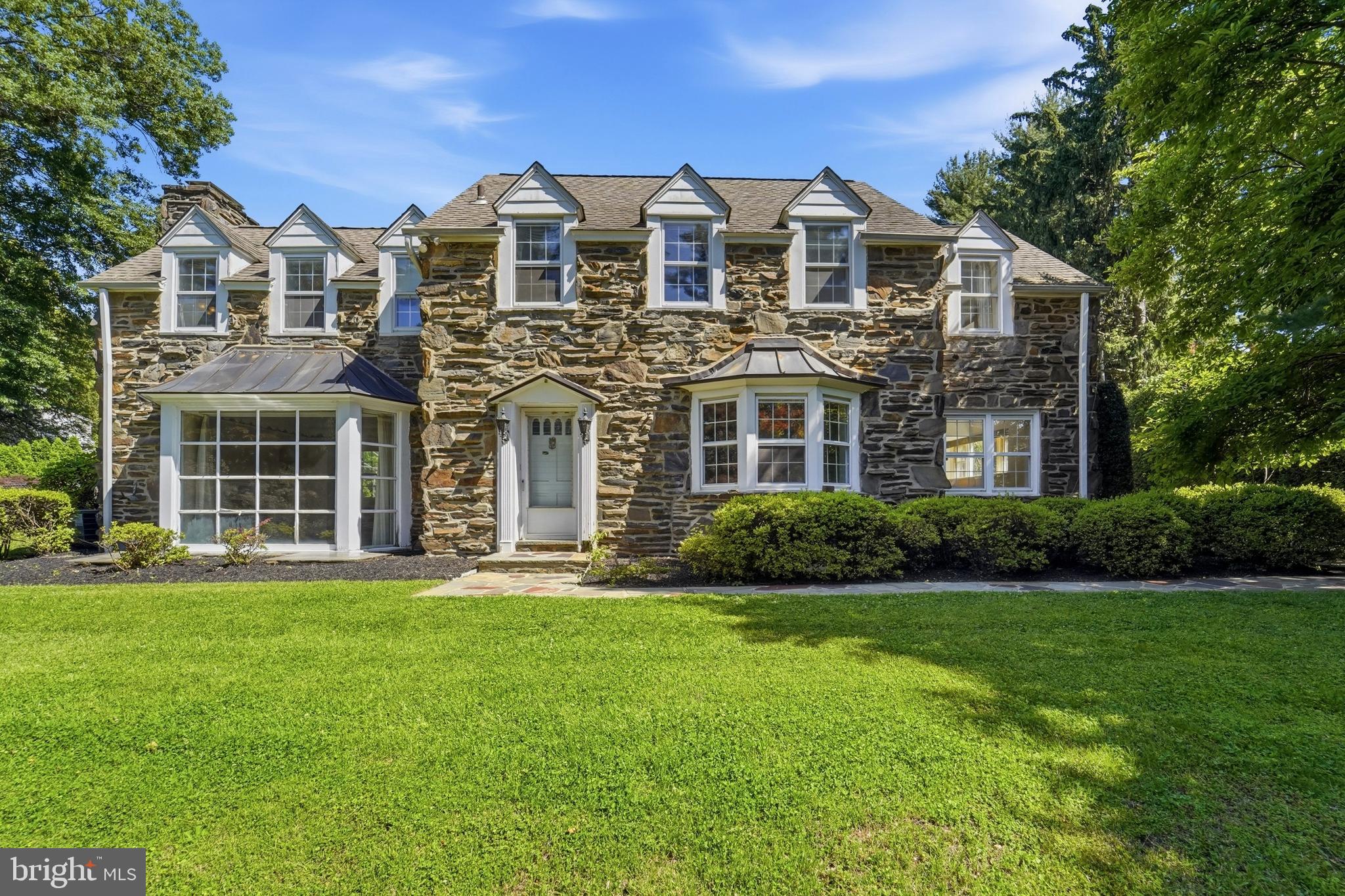 727 Righters Mill Road Penn Valley, PA 19072 - Photo 2 of 41