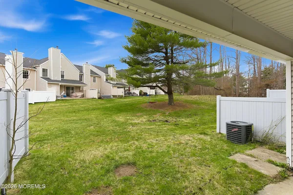 $3,300 | 280 Fairfield Place, Morganville, NJ 07751