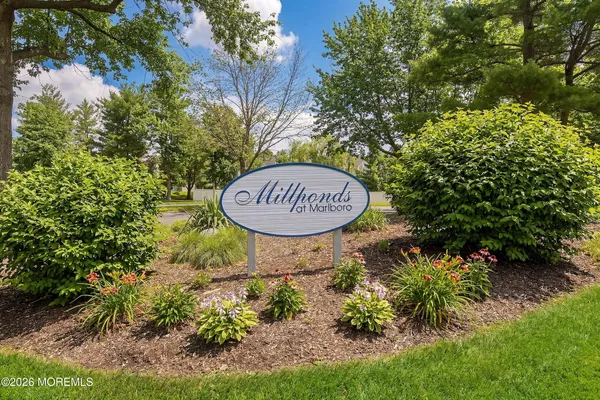 $3,300 | 280 Fairfield Place, Morganville, NJ 07751
