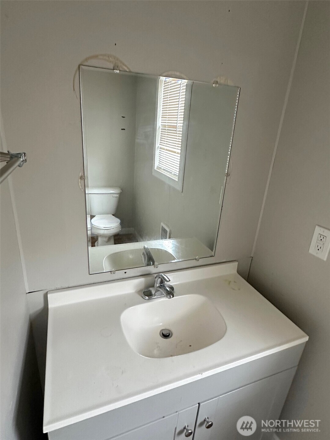 3003 East Bridgeport Avenue Spokane, WA 99207 - Photo 15 of 21