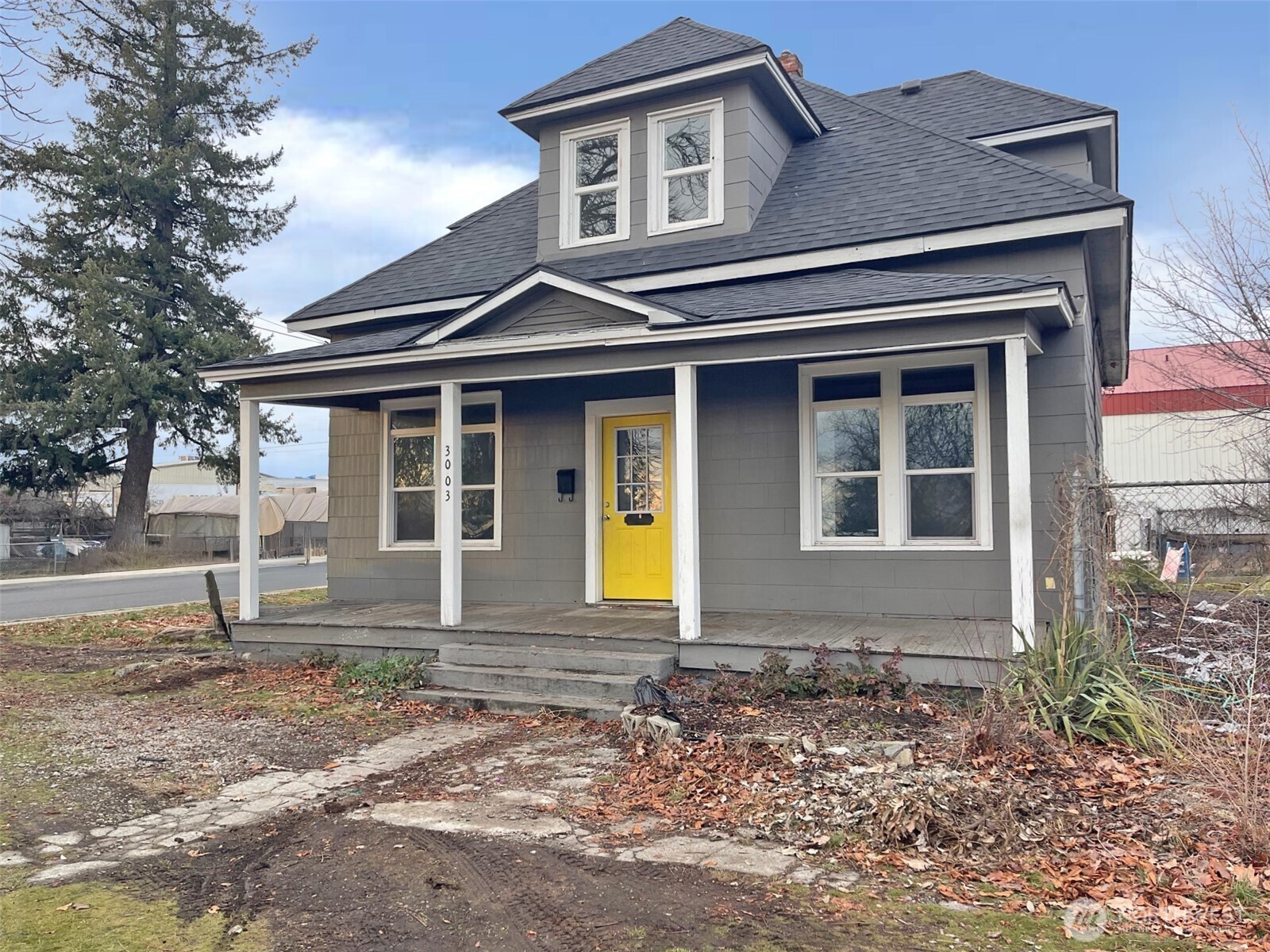 3003 East Bridgeport Avenue Spokane, WA 99207 - Photo 2 of 21