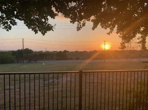 $2,350 | 6237 Stone Lake Drive, Fort Worth, TX 76179