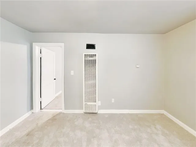 $900 | 946 Ira Street Southwest, Atlanta, GA 30310