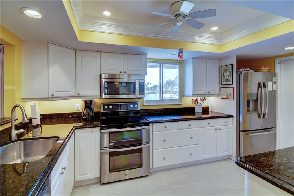 5675 Southeast Miles Grant Road Stuart, FL 34997 - Photo 38 of 93 Gallery Image 38