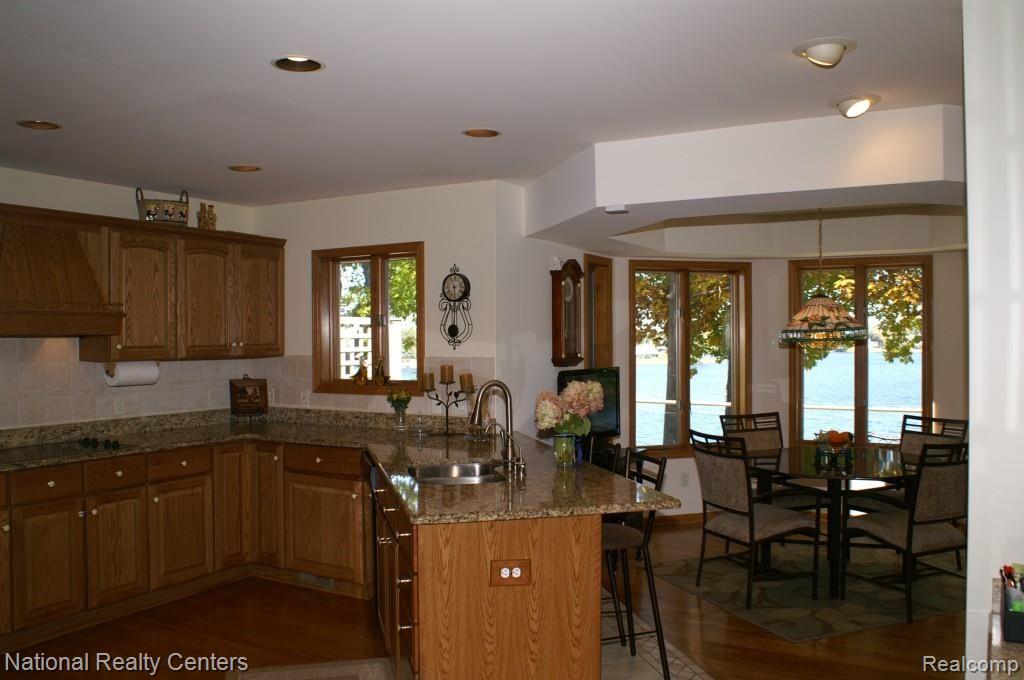 9225 Ridge Road Goodrich, MI 48438 - Photo 20 of 43 2014-10-11 16.50