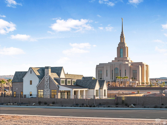 1468 South Red Cliffs Temple Lane St. George, UT 84790 - Photo 57 of 64 City view