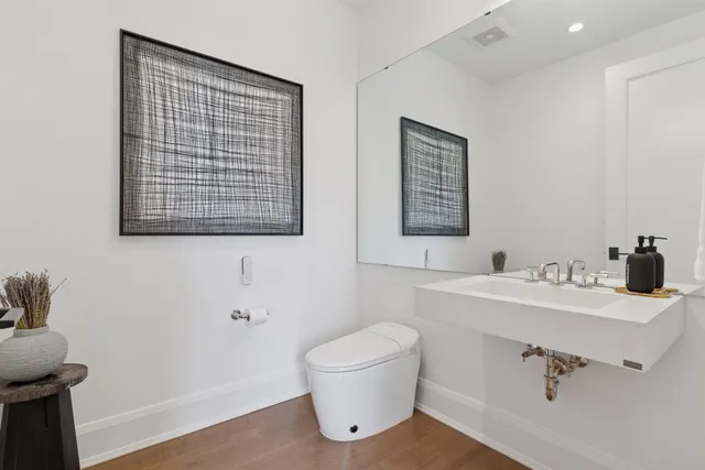 $1,895,000 | 1111 West River Parkway, Unit 8D, Minneapolis, MN 55415