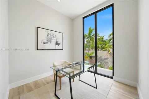 $3,750,000 | 1117 Southeast 9th Street, Fort Lauderdale, FL 33316