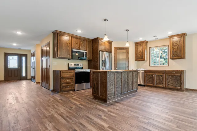 $349,000 | 605 West Colfax Street, Parkers Prairie, MN 56361