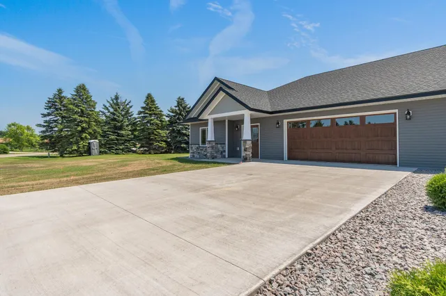 $349,000 | 605 West Colfax Street, Parkers Prairie, MN 56361