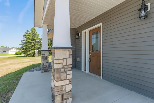 $349,000 | 605 West Colfax Street, Parkers Prairie, MN 56361