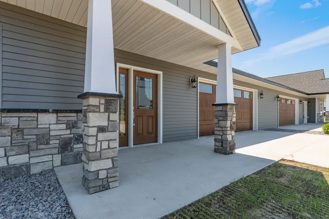 $349,000 | 605 West Colfax Street, Parkers Prairie, MN 56361