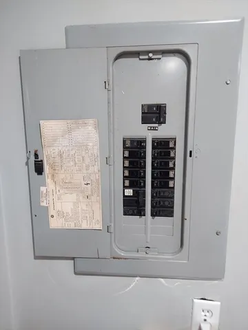 $599,900 | 675 Lees River Avenue, Somerset, MA 02725