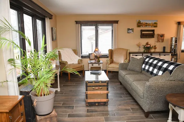 $379,900 | 222 Lakeview Drive, Spicer, MN 56288