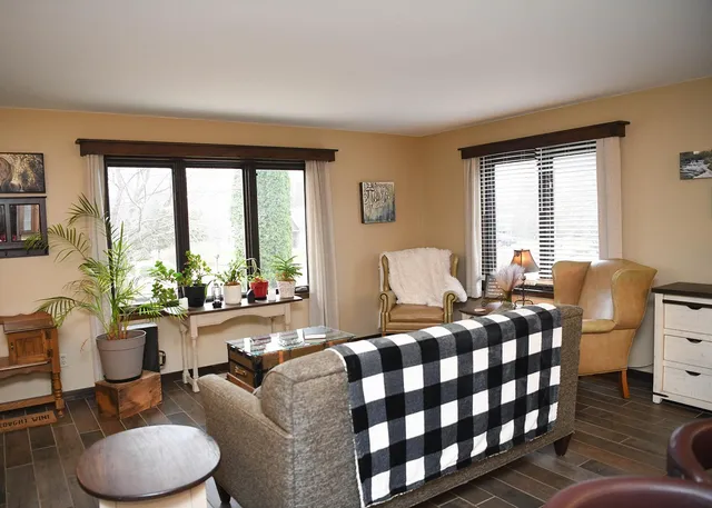 $394,900 | 222 Lakeview Drive, Spicer, MN 56288