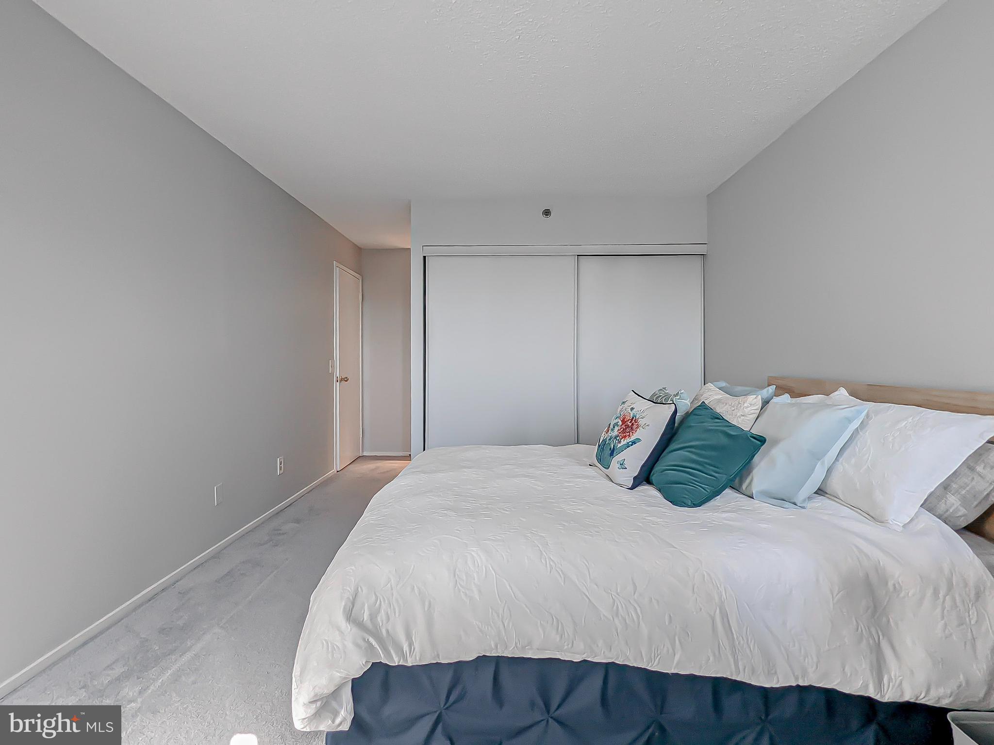 5911 Edsall Road, Unit PH06 Alexandria, VA 22304 - Photo 52 of 70 Gallery Image 52