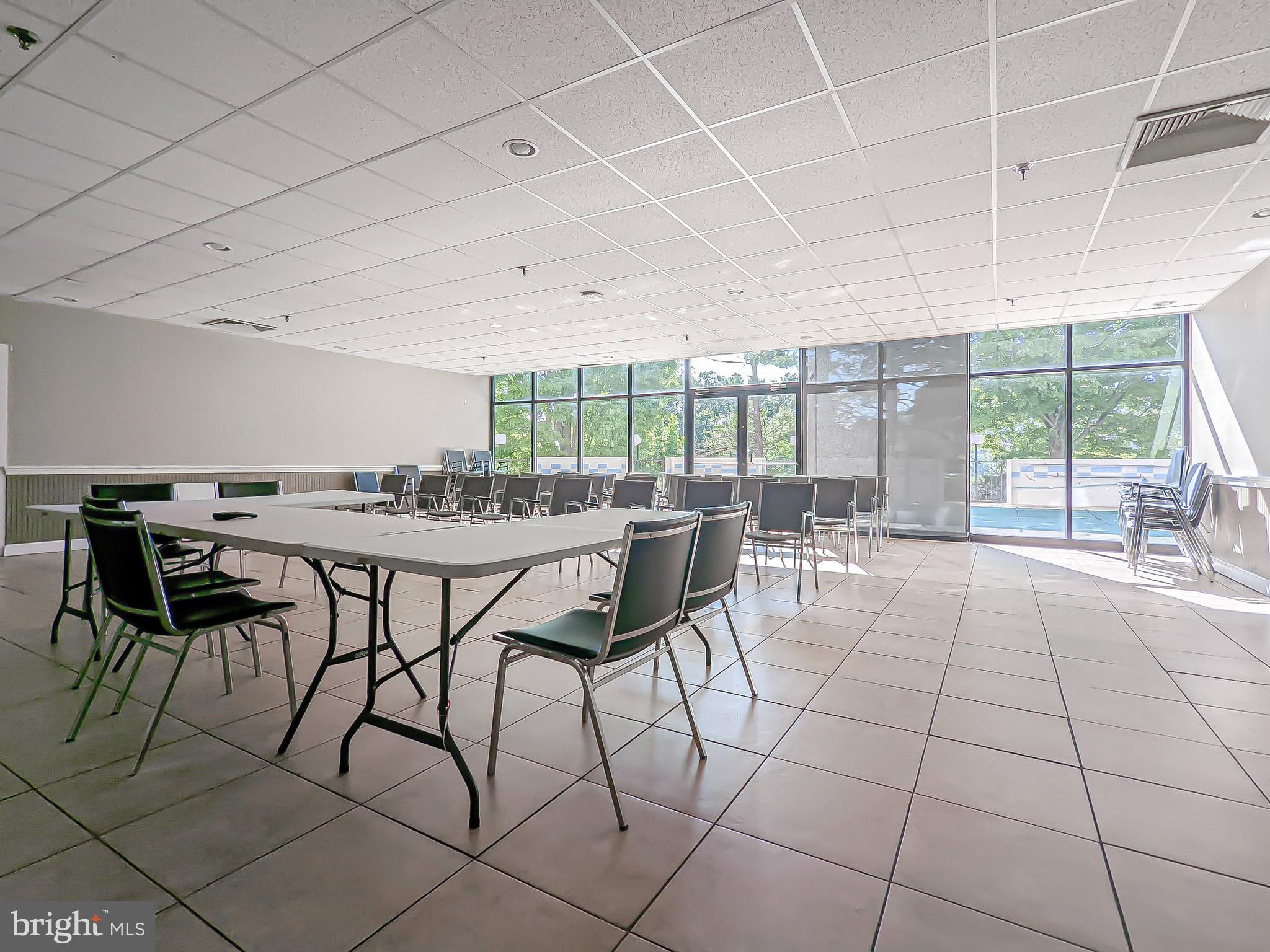 5911 Edsall Road, Unit PH06 Alexandria, VA 22304 - Photo 65 of 70 Gallery Image 65