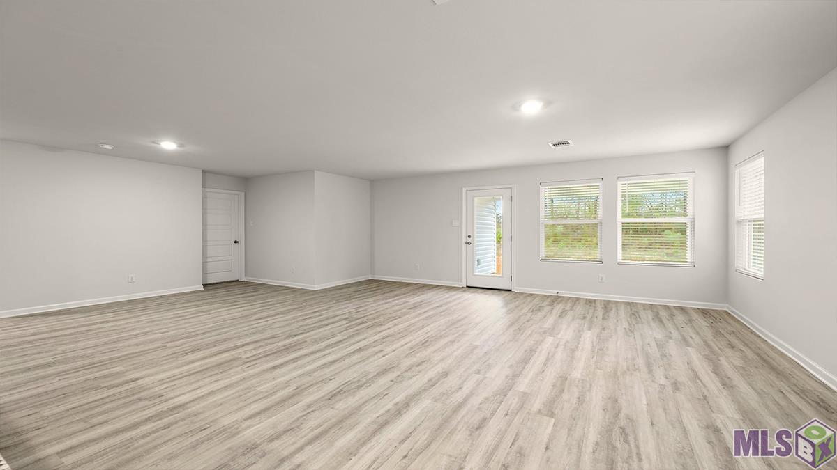 24758 Berry Ridge Lane Springfield, LA 70462 - Photo 6 of 16