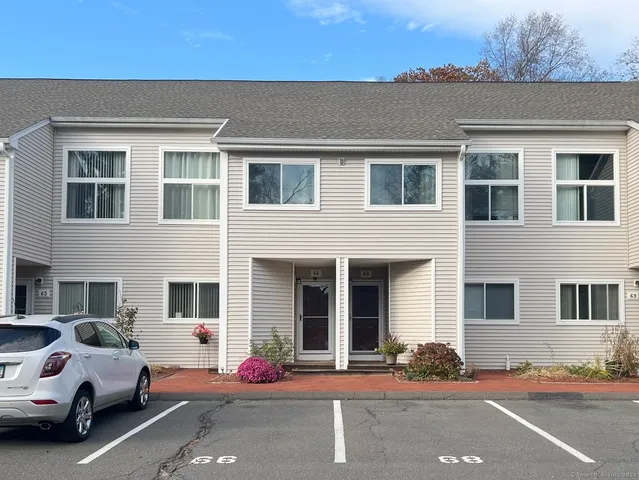 $1,850 | 35 Ruth Street, Unit 66, Bristol, CT 06010