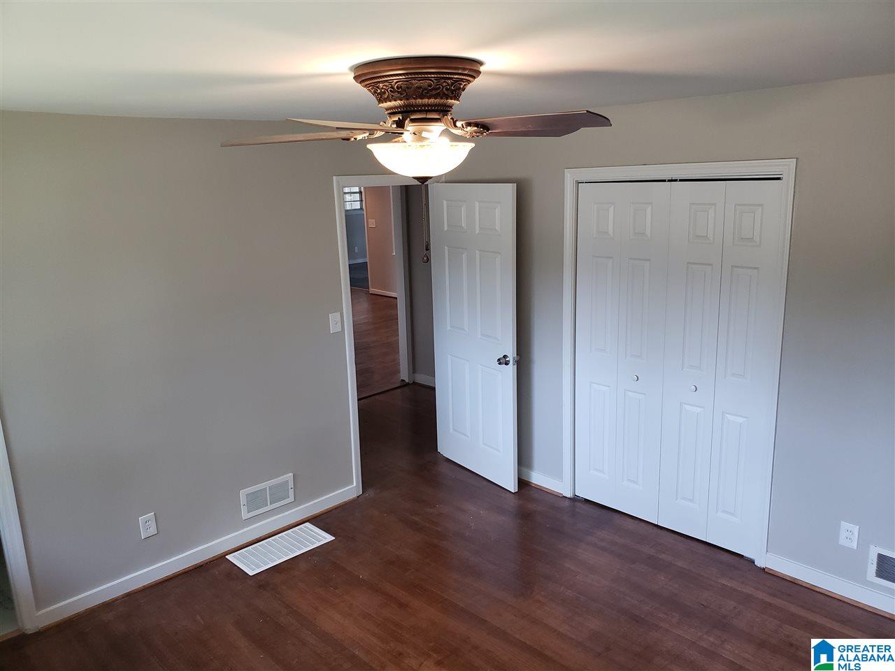 749 Sherwood Road Fairfield, AL 35064 - Photo 14 of 27