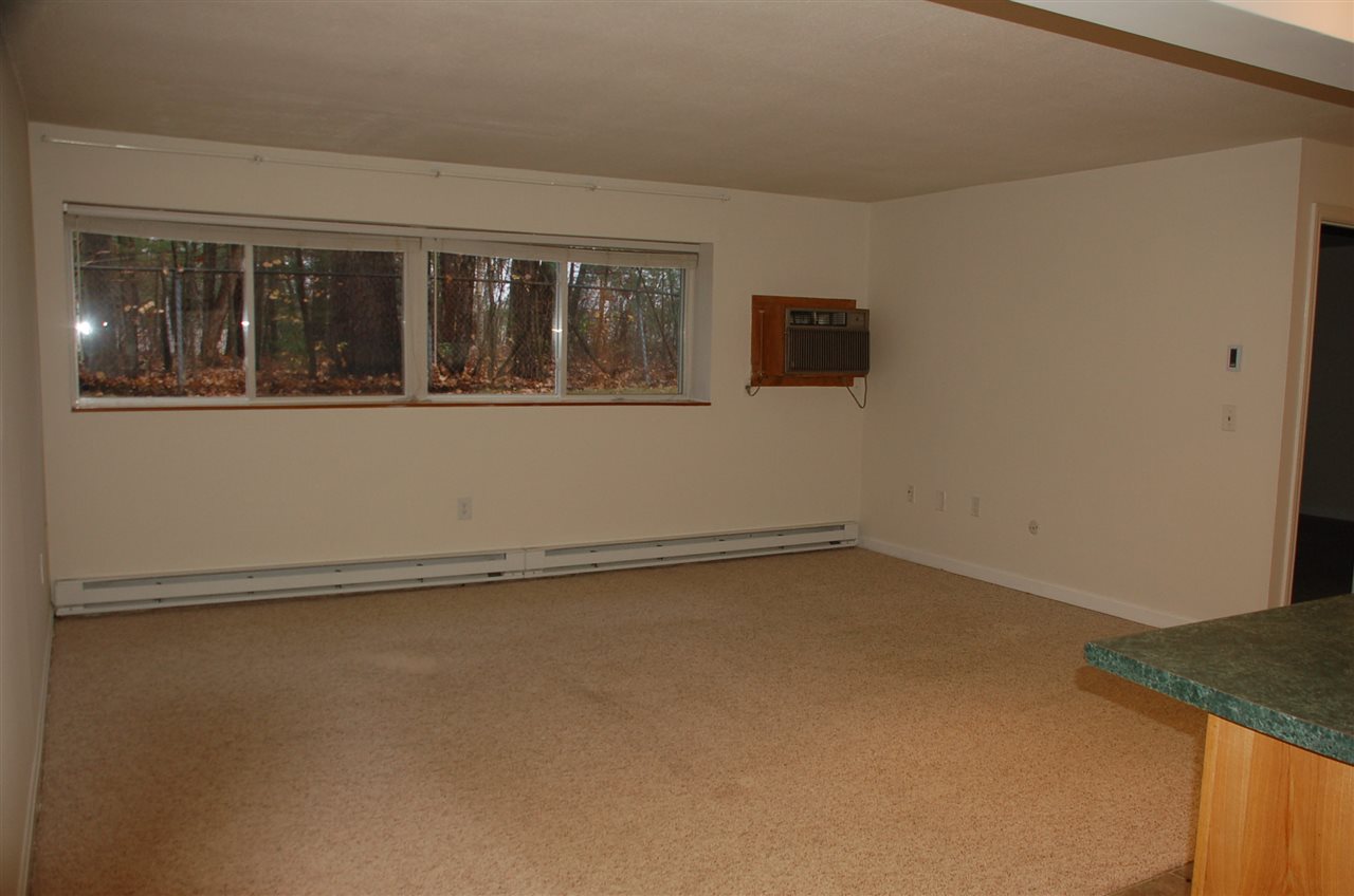 128 Loudon Road, Unit 11R Concord, NH 03301 - Photo 2 of 9