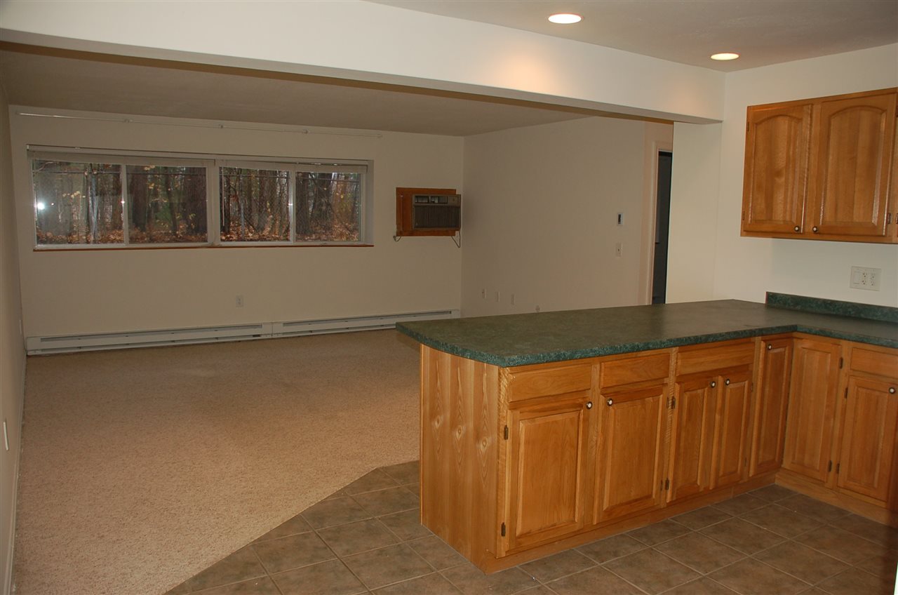 128 Loudon Road, Unit 11R Concord, NH 03301 - Photo 4 of 9