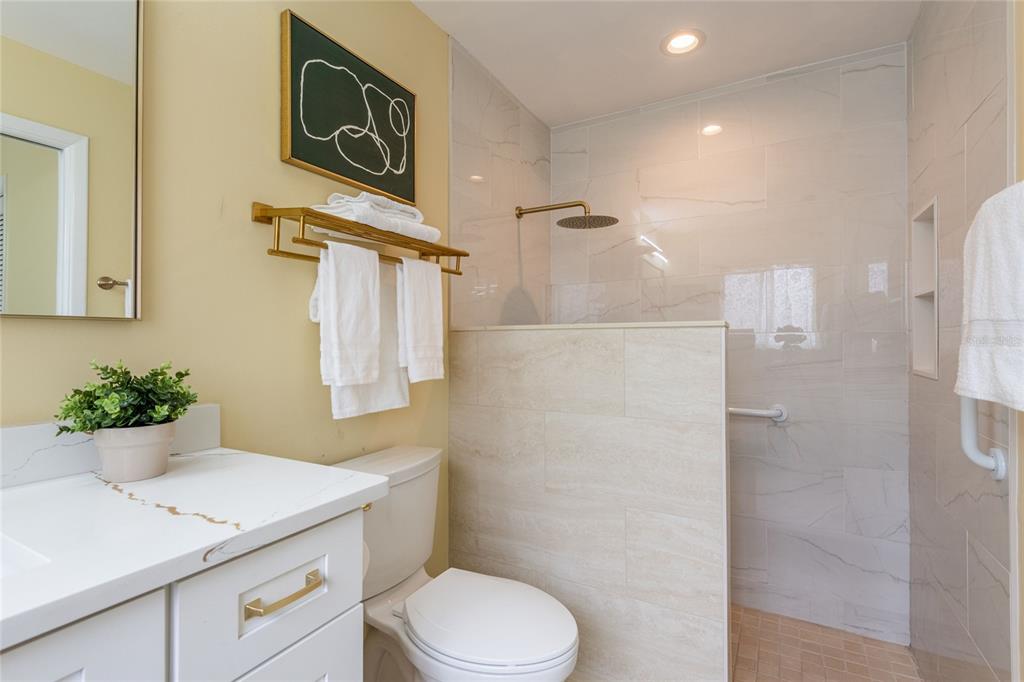 3605 Schefflera Road Tampa, FL 33618 - Photo 26 of 49