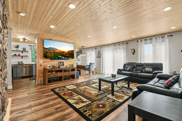 $529,000 | W10508 East Harmony Drive, Lodi, WI 53555