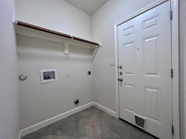 $1,595 | 7307 Bar K Ranch Road, Unit B, Lago Vista, TX 78645