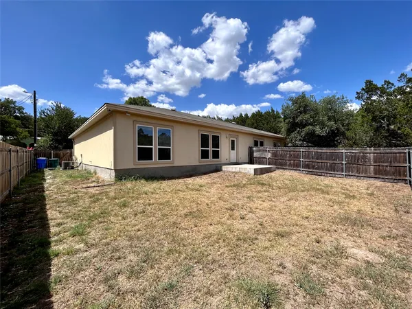 $1,595 | 7307 Bar K Ranch Road, Unit B, Lago Vista, TX 78645