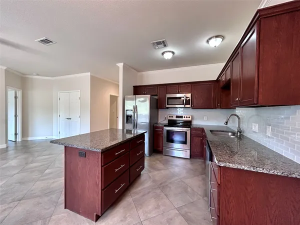 $1,595 | 7307 Bar K Ranch Road, Unit B, Lago Vista, TX 78645