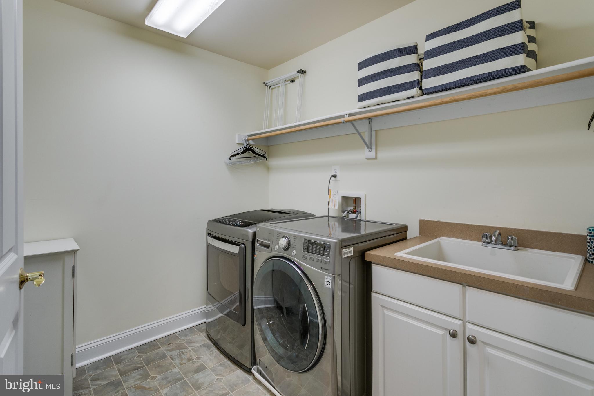 9109 Ridge Lane Vienna, VA 22182 - Photo 15 of 30 Interior (General)