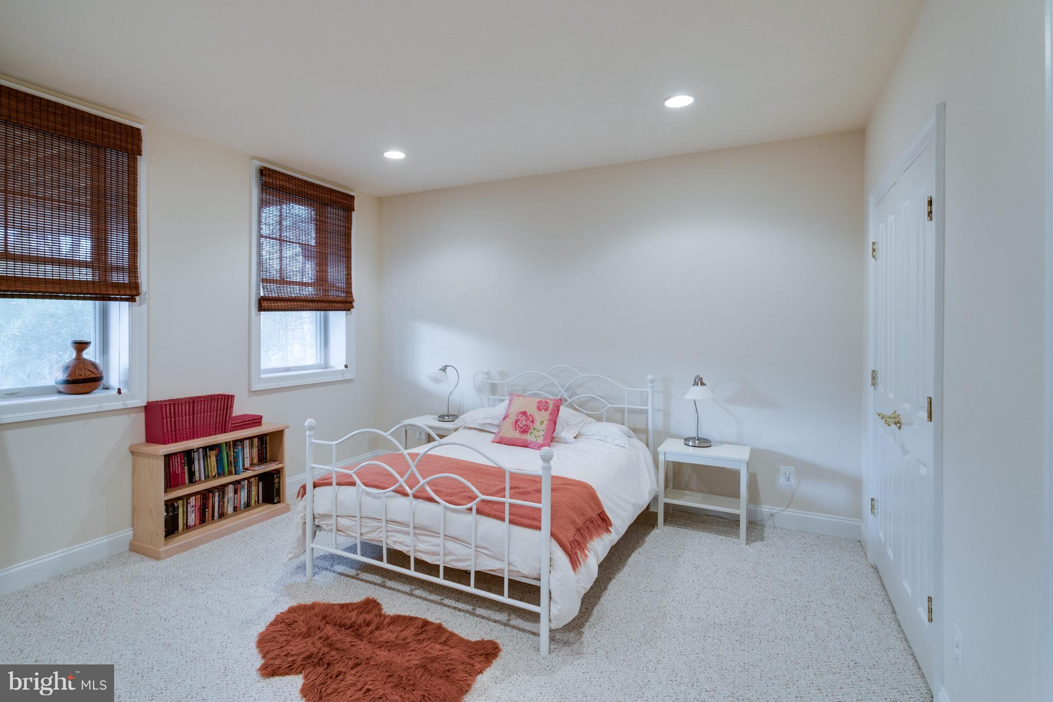 9109 Ridge Lane Vienna, VA 22182 - Photo 24 of 30 Bedroom