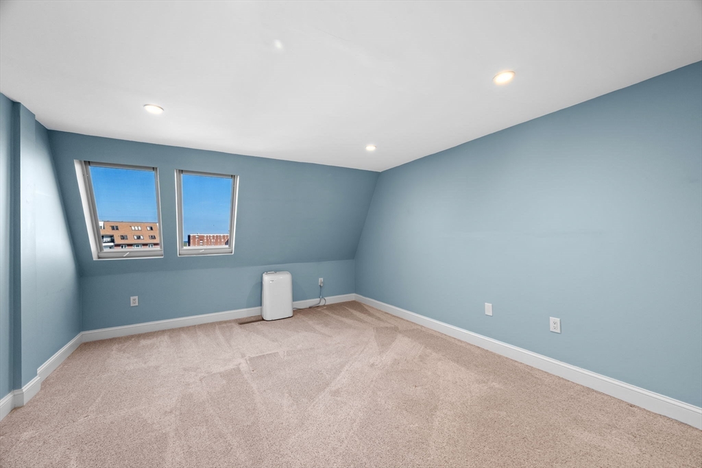 154 Lynnway, Unit 520 Lynn, MA 01902 - Photo 21 of 38