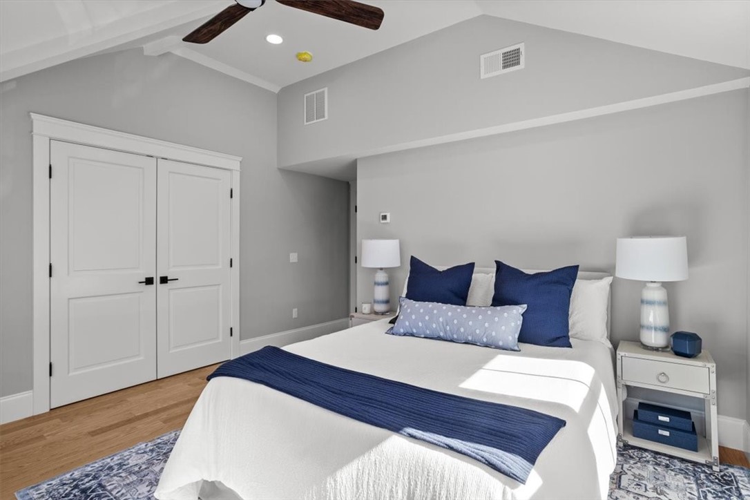 9 Whitwell Place Newport, RI 02840 - Photo 24 of 42