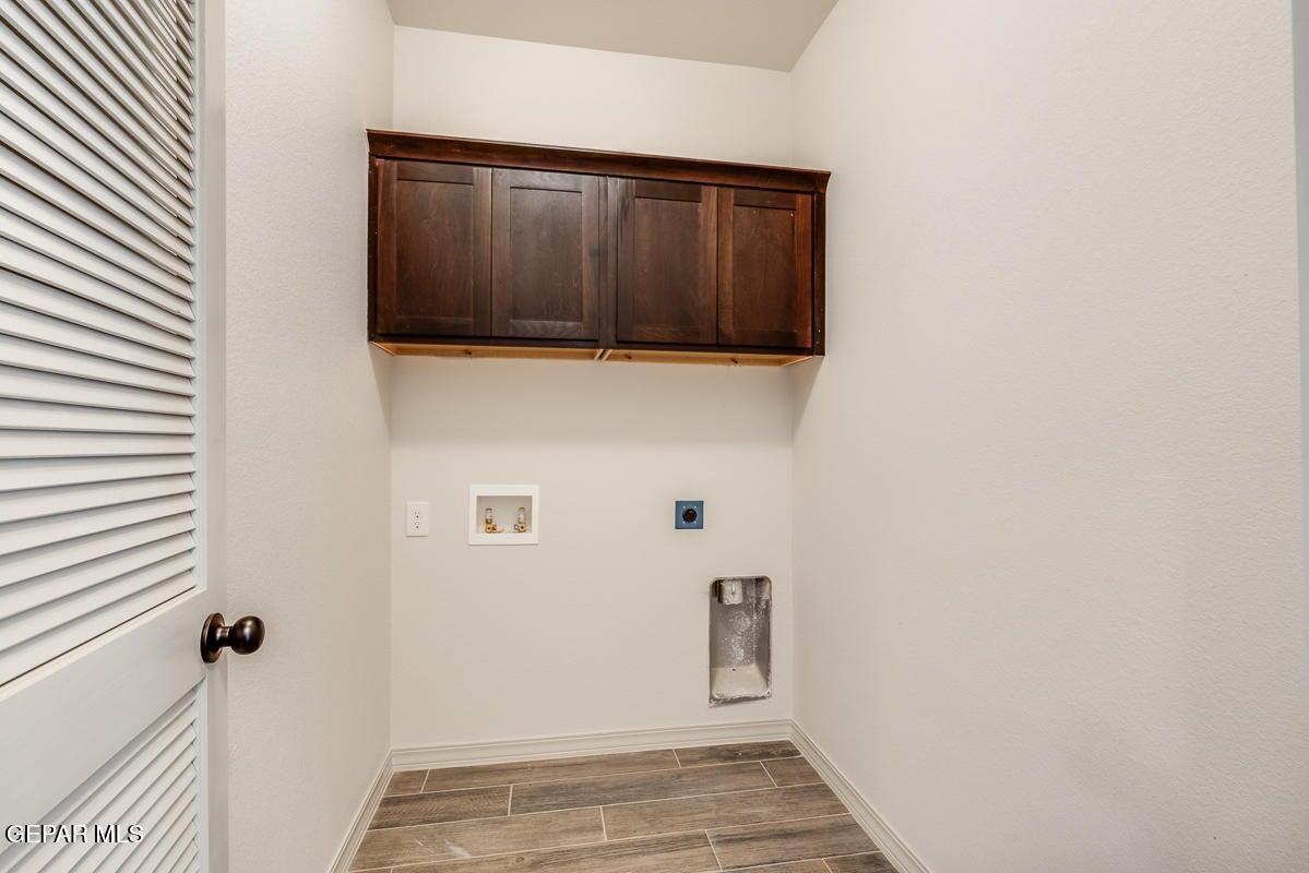 513 Caddo Lane Clint, TX 79836 - Photo 13 of 28 a view of front door