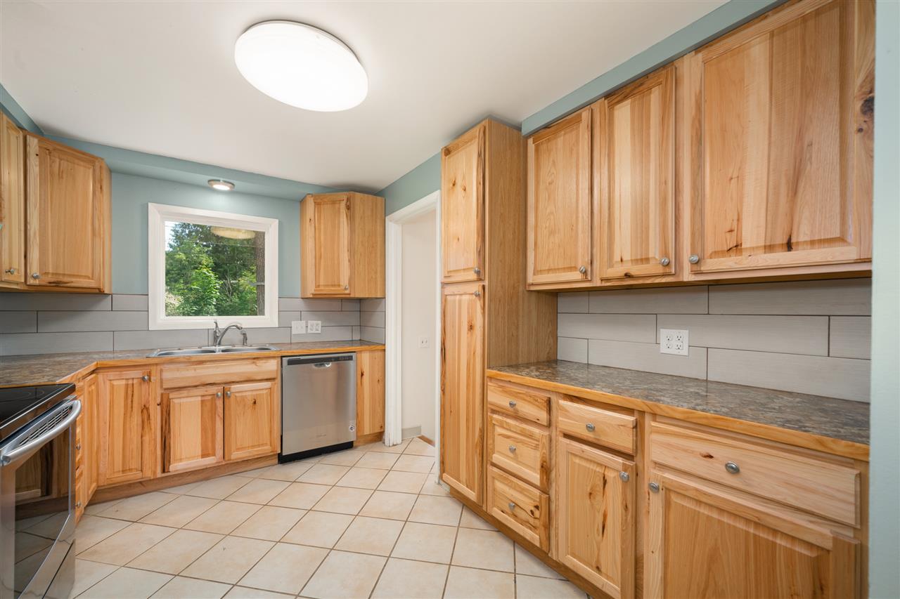 12712 East Saltese Road Spokane Valley, WA 99216 - Photo 8 of 20