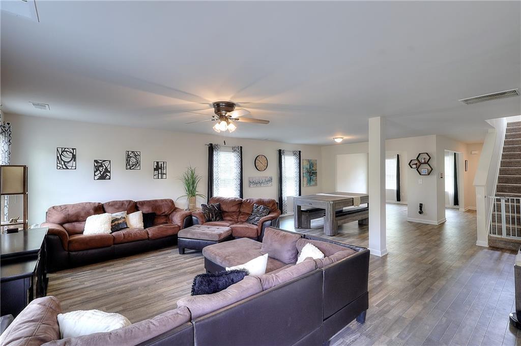 909 River Crossing Jefferson, GA 30549 - Photo 5 of 29