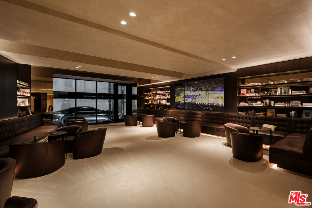 9126 Cordell Drive Los Angeles, CA 90069 - Photo 16 of 27