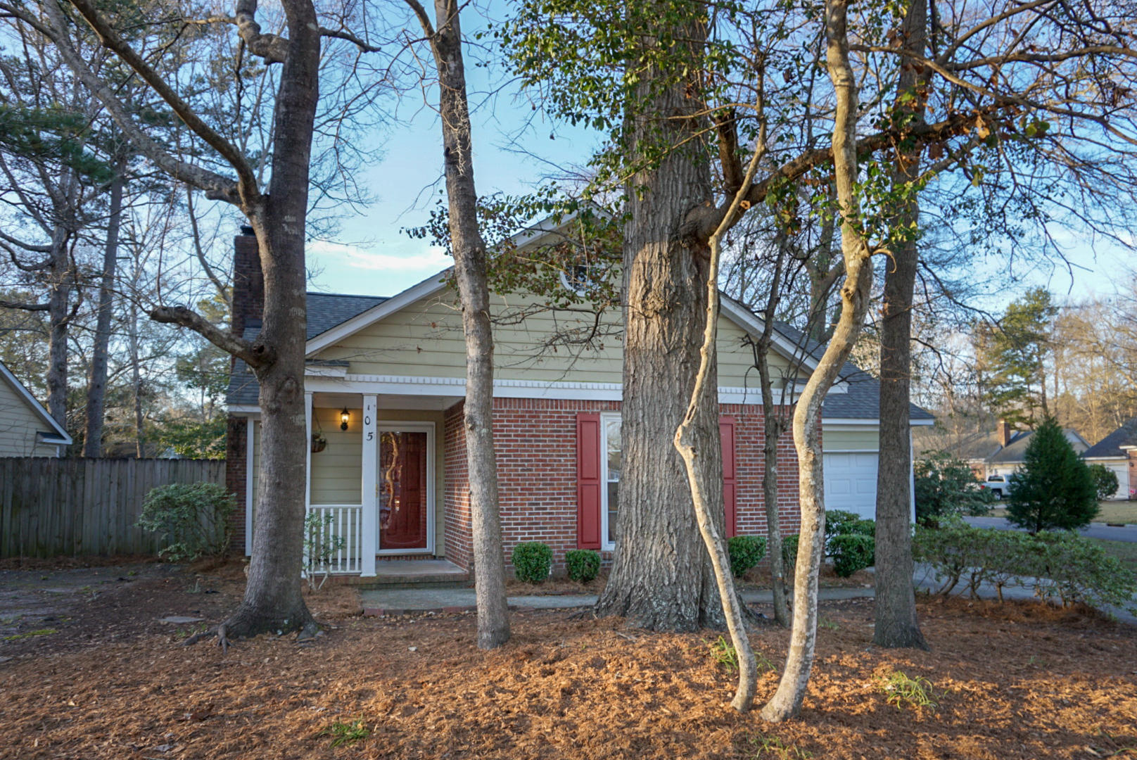 105 Hamlet Road Summerville, SC 29485 - Photo 5 of 28 LRM_EXPORT_512576326152636_20190109_1533
