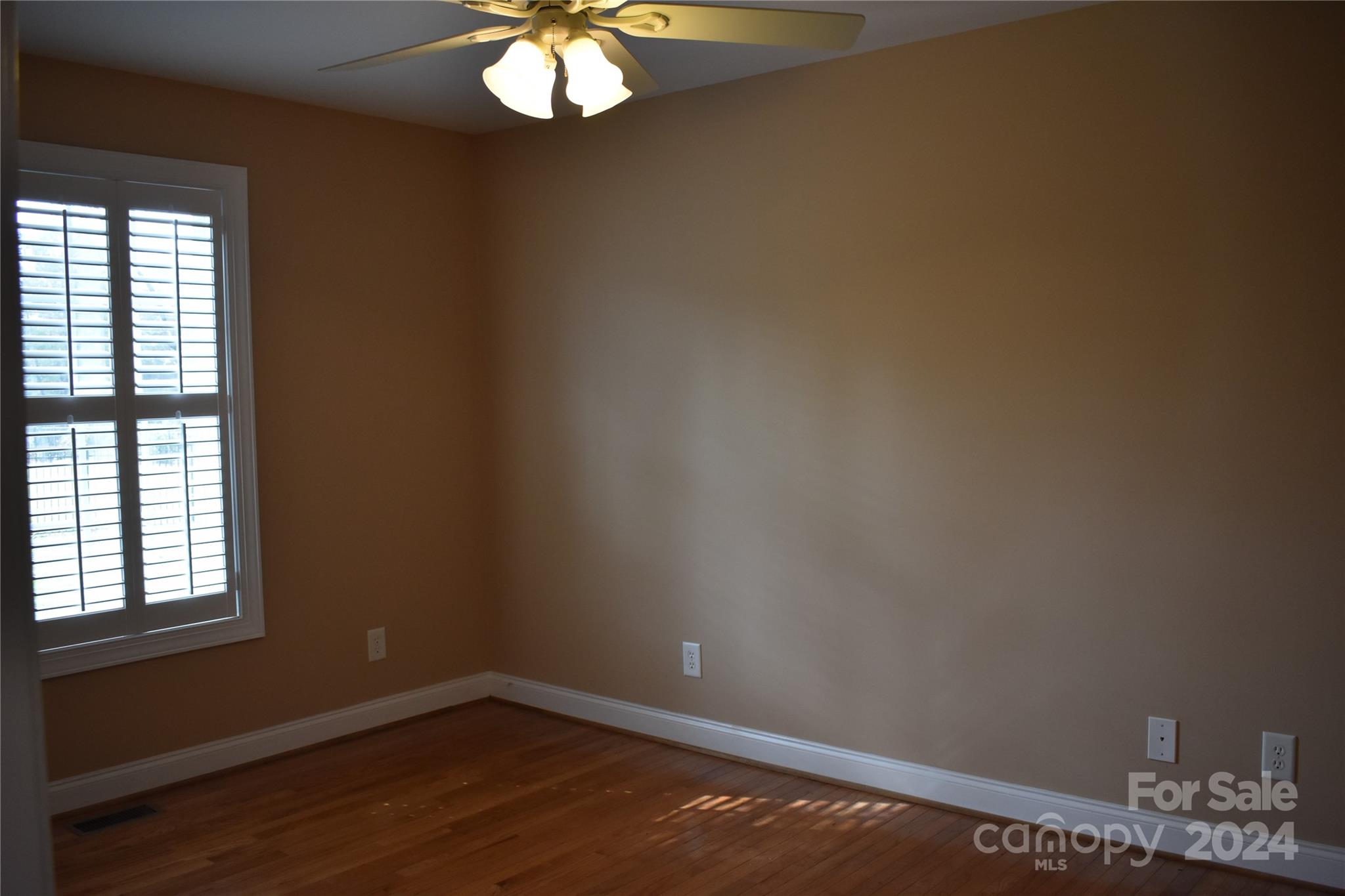 203 North Roxford Road Kings Mountain, NC 28086 - Photo 32 of 38 Gallery Image 32