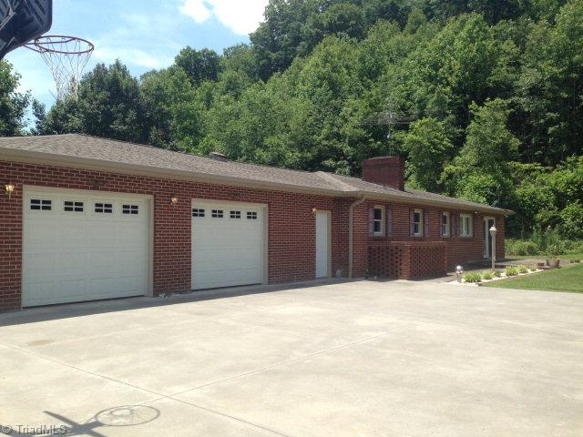 254 Gladys Fork Road Ferguson, NC 28624 - Photo 19 of 21 Gallery Image 19