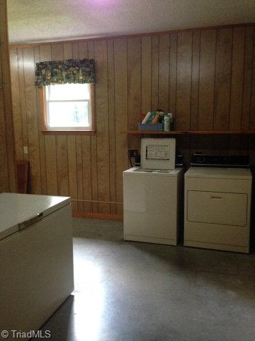 254 Gladys Fork Road Ferguson, NC 28624 - Photo 5 of 21 Laundry/Storage