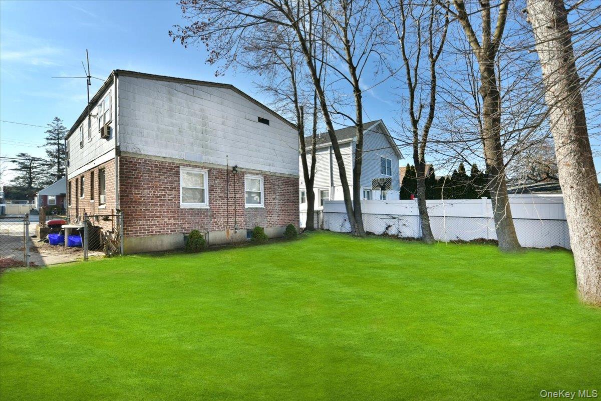 529 Stratford Road South Hempstead, NY 11550 - Photo 7 of 7