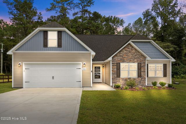 $324,900 | 2006 Belgrade-Swansboro Road, Maysville, NC 28555
